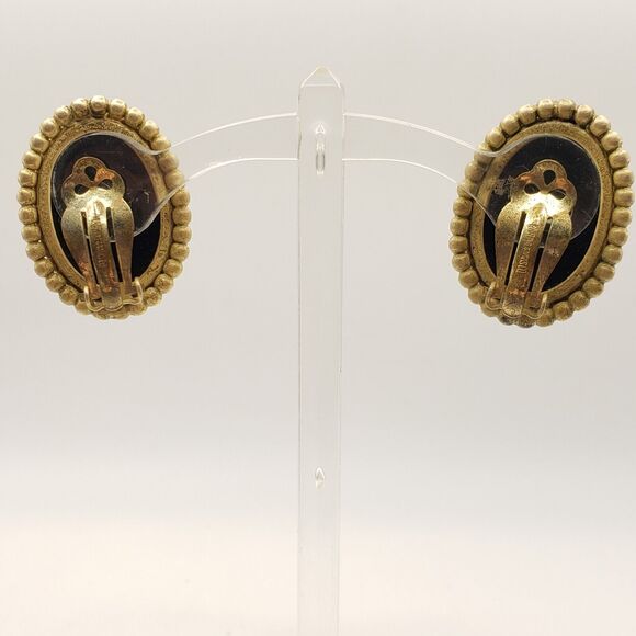 Whiting Davis Faux Black Onyx Clip Earrings Gold Tone MCM 1960s Oval Classic - Picture 5 of 6